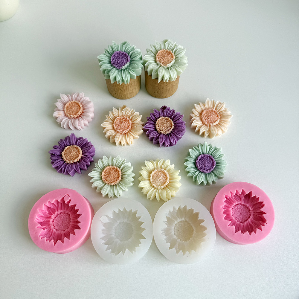 Art Craft Us - Sunflower Candle Mold 4pcs Handmade Home