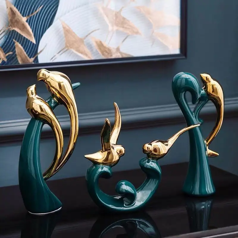 Creative Home Decorative Figur - огляд і ціна Art Craft Hotel